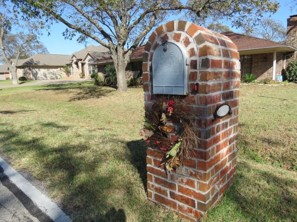 Brick Mailbox Replacement in Crystal Lake